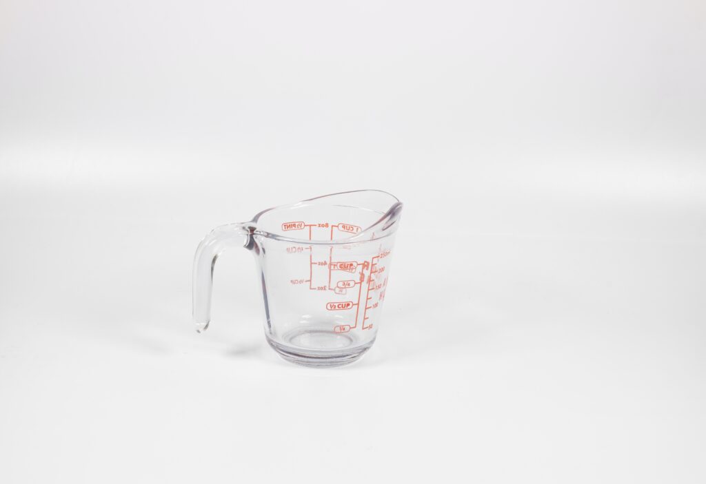 3/4 on a measuring cup